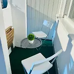 Zrinyi With Free Parking