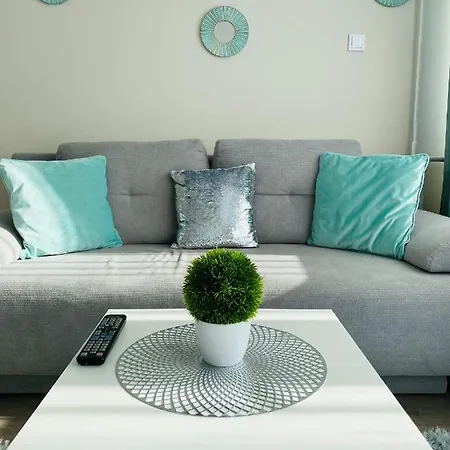 Zrinyi With Free Parking Apartamento Nyíregyháza