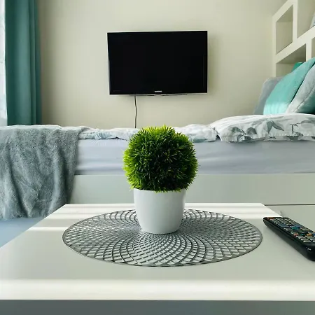 Zrinyi With Free Parking Apartament